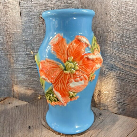 April Cornel Pynmalay Ceramic Vase Vessel Flower Pattern Malay Flower W Sticker - Picture 1 of 15